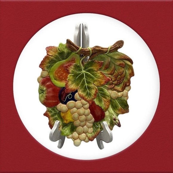 Fitz and Floyd Classic Leaf Shaped Fruit Pattern Plate with Hanging Wire Vintage - Picture 3 of 16